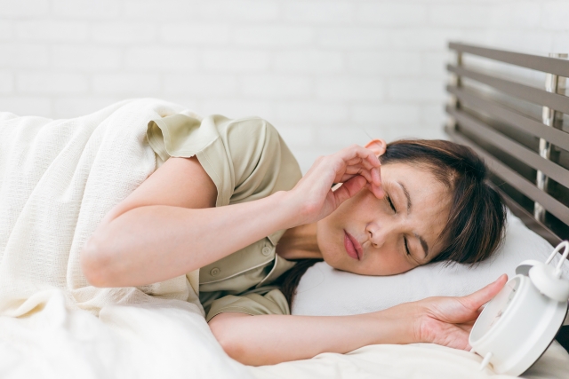 朝起きられない５０代