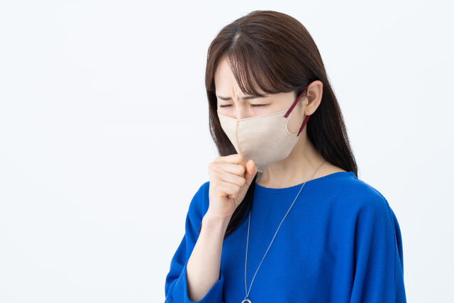 長引く咳